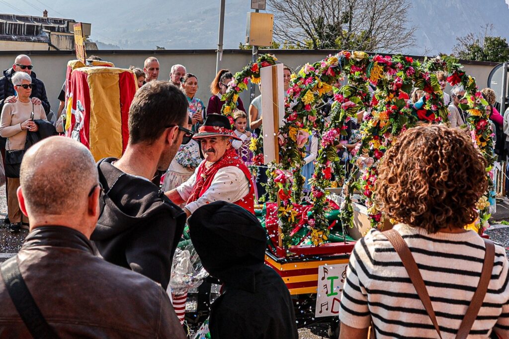 Carnevalone di Lecco: trionfa la Jamaica di "Noi per Voi" 18