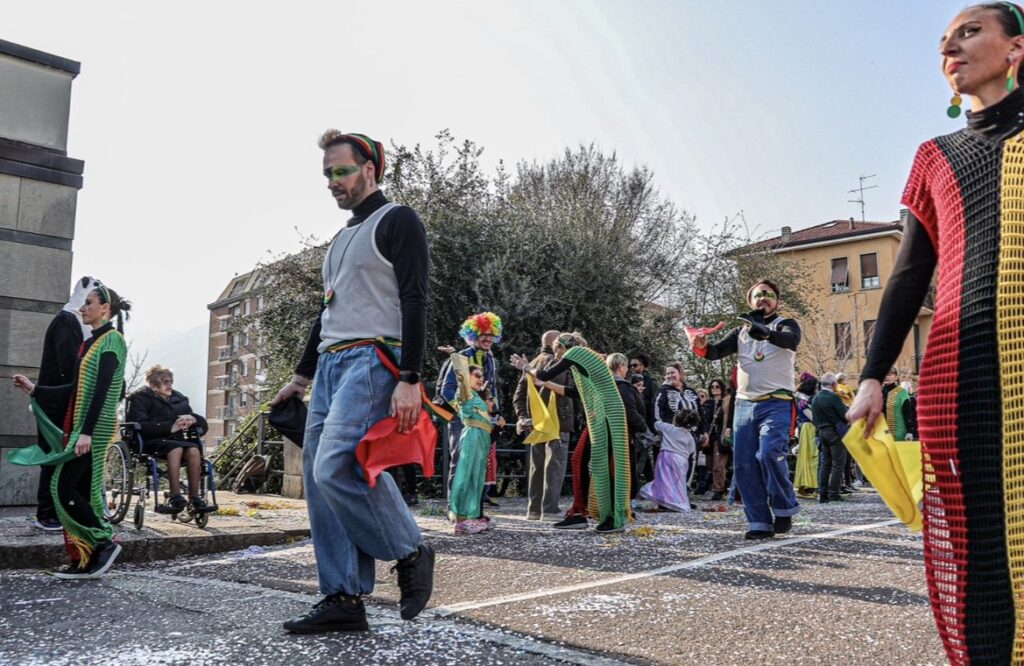 Carnevalone di Lecco: trionfa la Jamaica di "Noi per Voi" 21