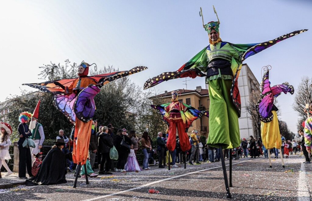 Carnevalone di Lecco: trionfa la Jamaica di "Noi per Voi" 3