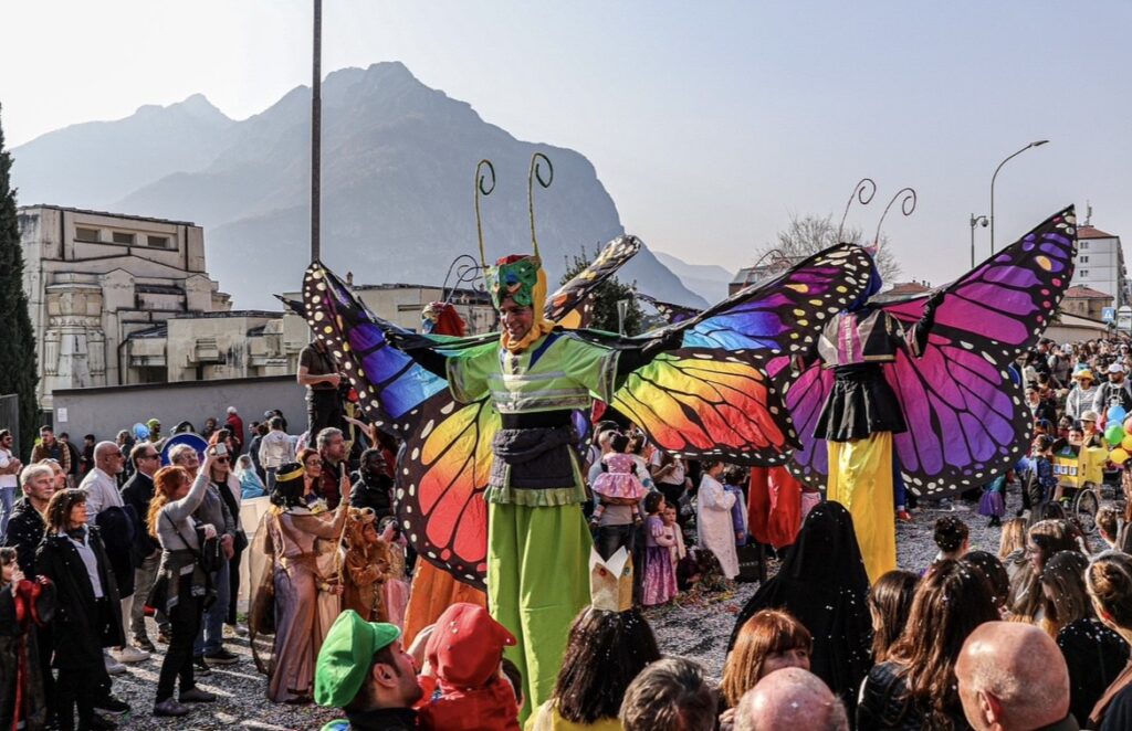 Carnevalone di Lecco: trionfa la Jamaica di "Noi per Voi" 1